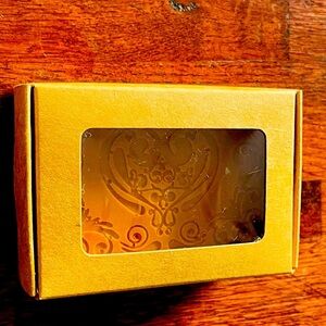 Best Lightening soap Turmeric and goats milk with Vitamin E and Aloe